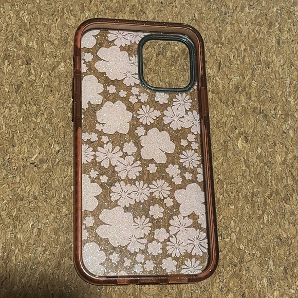 Casetify iPhone 12/12 pro case - Picture 3 of 3